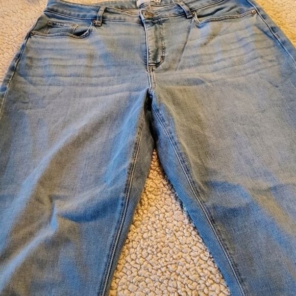 Loft The Girlfriend Mid Rise Curvy Sz 31R/12 Blue Jeans - Picture 7 of 10